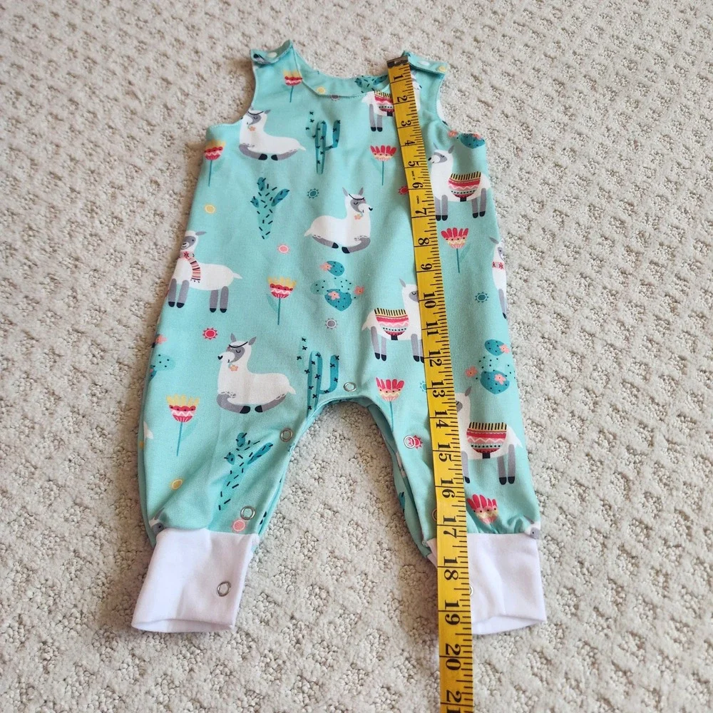 Llama Cactus Print Baby Romper Sleeveless Snap Jumpsuit Size 60/ 0-3 months NWOT